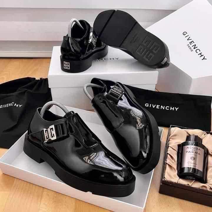 Givenchy Designer Shoes - Mimahs Fashion Place